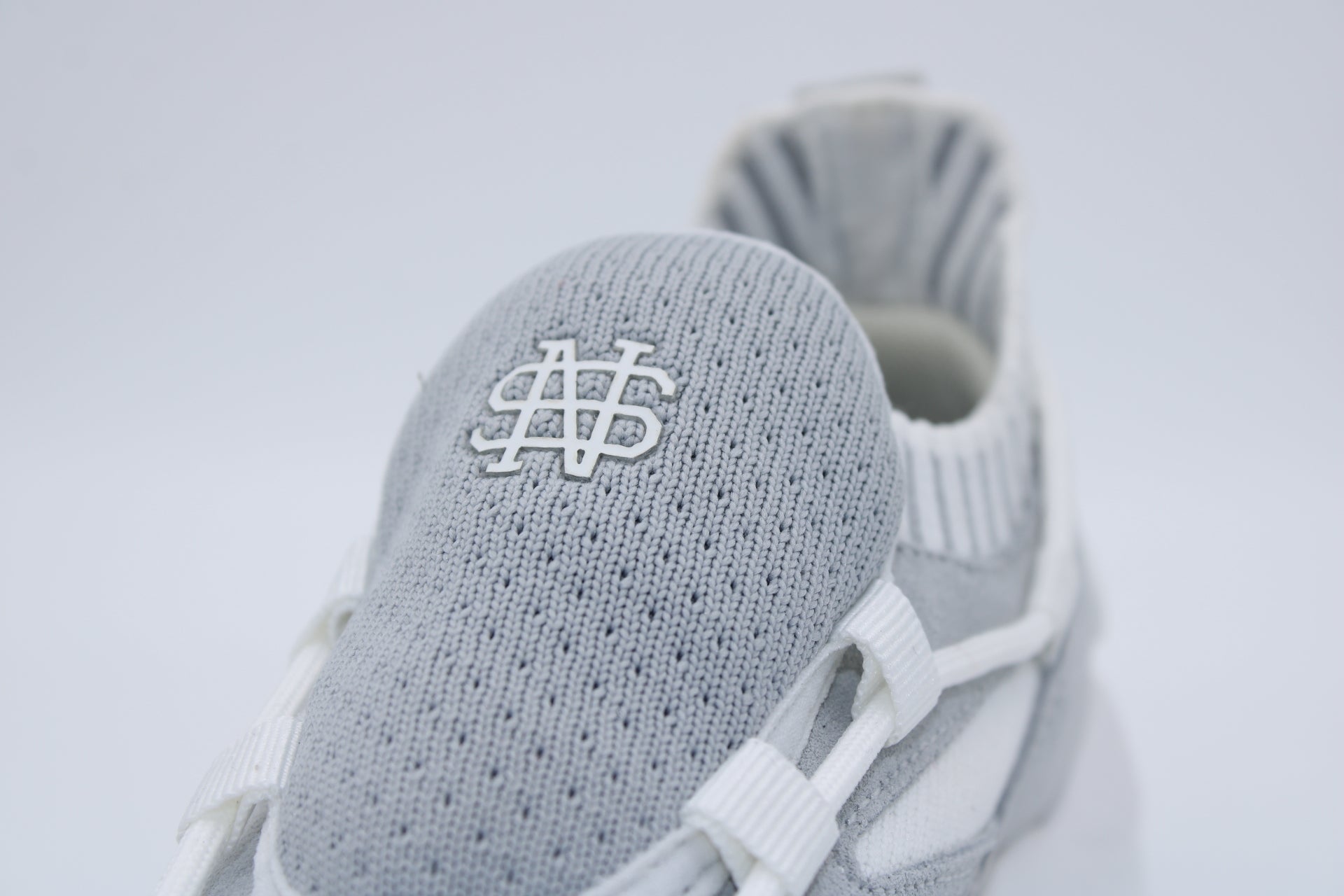 NONSHALANT AMIEL RUNNERS (Adults size)
