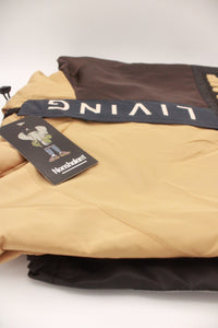 Living Nonshalant windbreaker